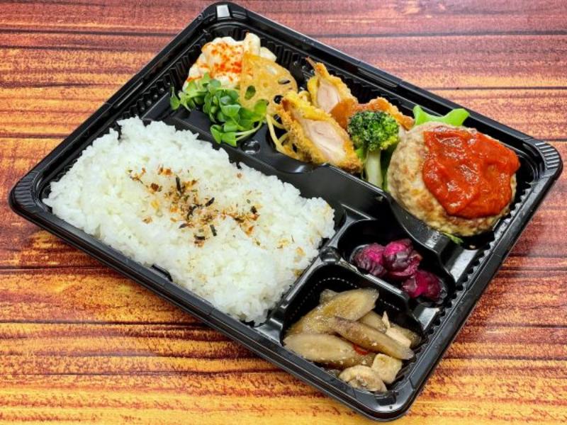 チキンカツ＆ハンバーグ弁当