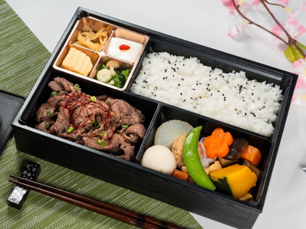 牛カルビ焼き弁当【上】