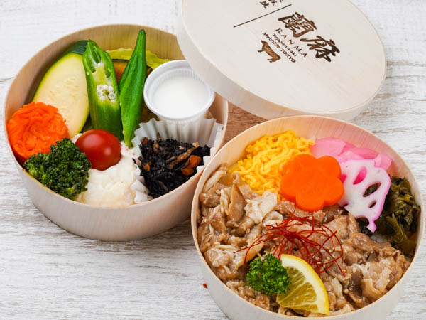 【彩り温野菜のわっぱ二段弁当】甘うま三元豚炙り焼わっぱ弁当