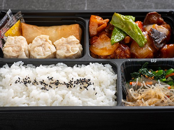 焼売と酢豚の中華弁当