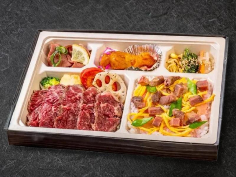 牛ちらし寿司と黒毛牛ハラミステーキ弁当