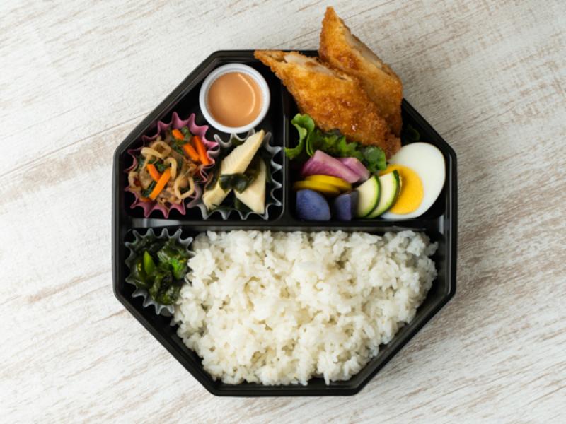 イカフライと三浦野菜　幕の内弁当（白米）