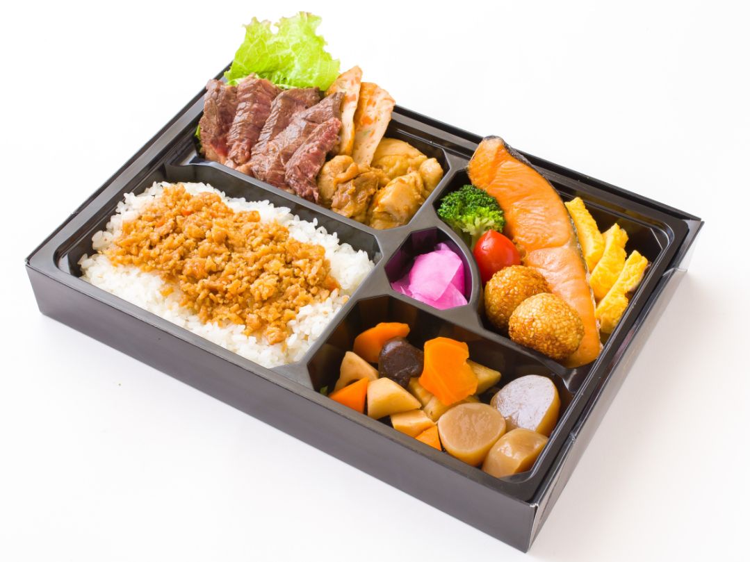 鳥そぼろステーキ弁当