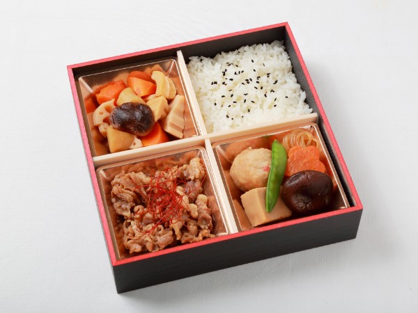 国産トモバラ牛すき弁当