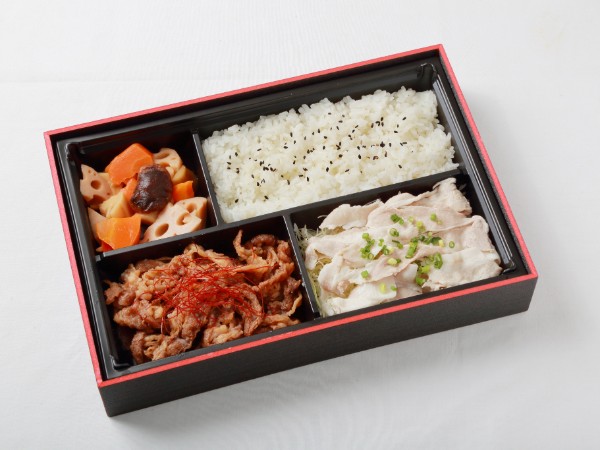 牛すきと豚しゃぶの肉盛り弁当【上】