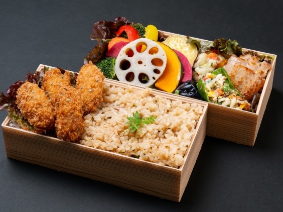 三陸産カキフライ弁当