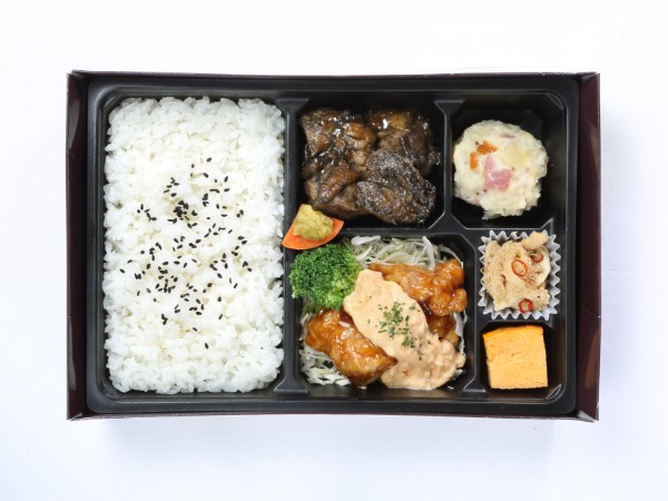 【7/6配達分まで】特製 塚田農場弁当