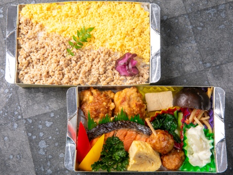 鶏の唐揚げ×鮭の塩焼き弁当