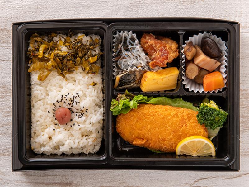 大盛トンカツの高菜幕の内弁当