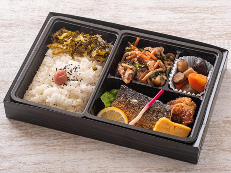 牛焼肉と鯖の塩焼き高菜幕の内弁当