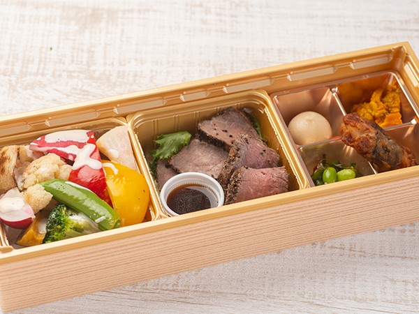 グリル野菜とローストビーフ弁当