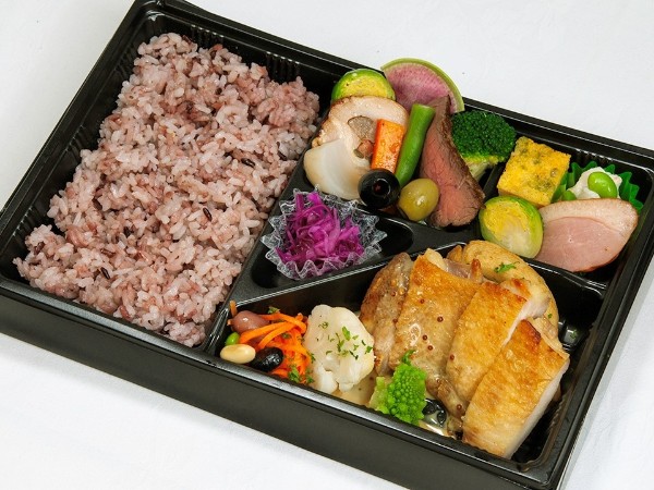 チキンソテーハニーマスタード弁当