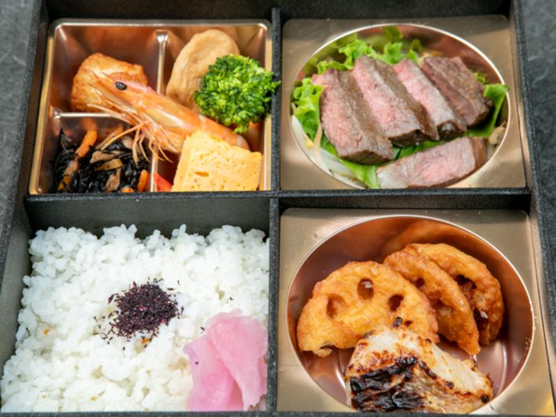 【お肉増量】希少部位のカイノミステーキと赤魚西京焼き御膳