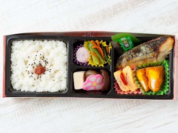 焼き鯖弁当
