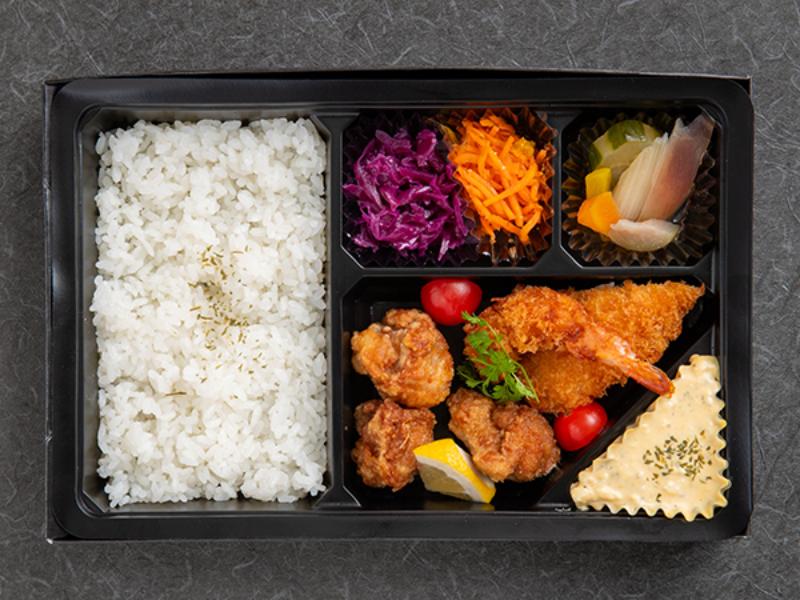 チキン南蛮ミックスフライ弁当