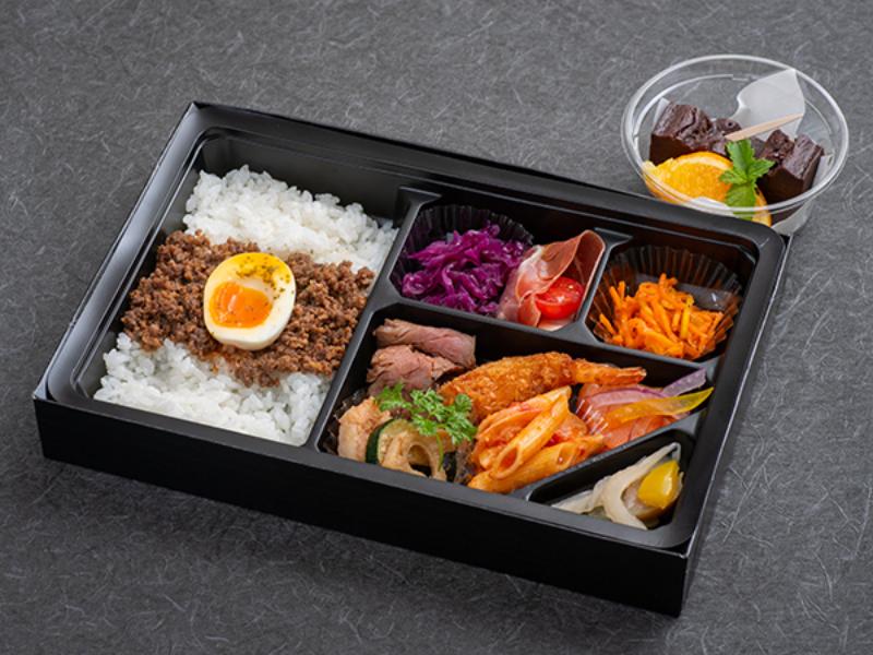 【お弁当デリ限定！】ローストビーフ makunouchi テリーヌショコラ付き