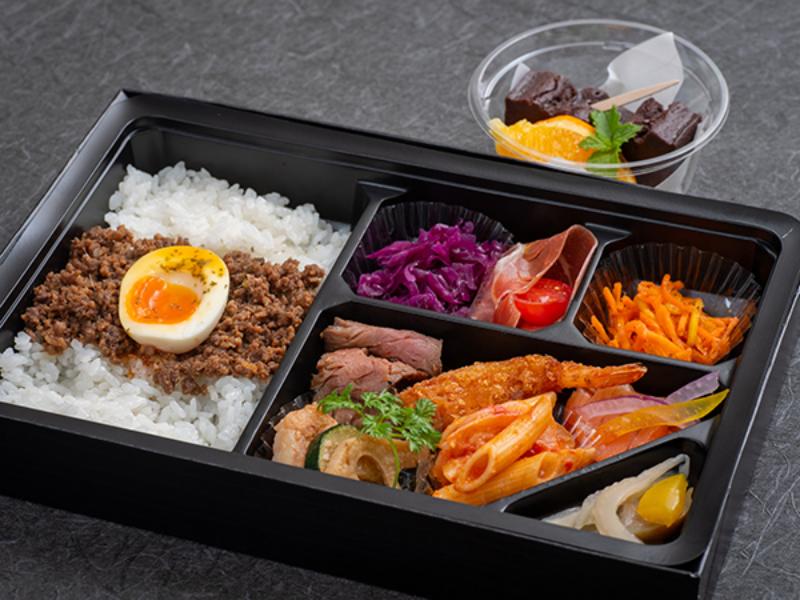 【お弁当デリ限定！】ローストビーフ makunouchi テリーヌショコラ付き