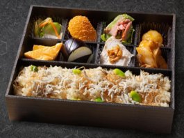 【２０２６年８月３１日お届け分まで限定】季節弁当（花）