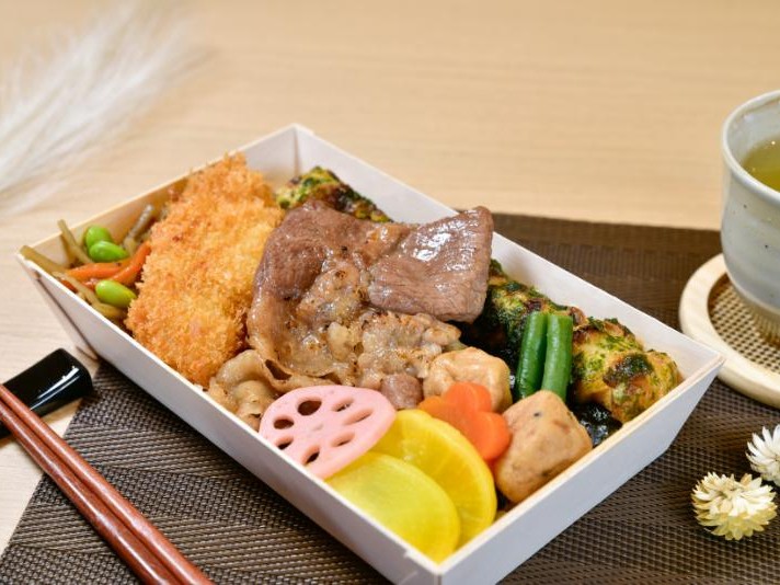 和牛すき焼き江戸前ちば海苔弁