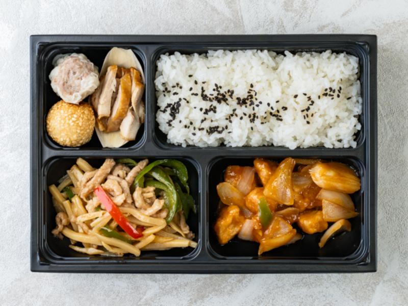 本格的！酢豚とチンジャオロース弁当