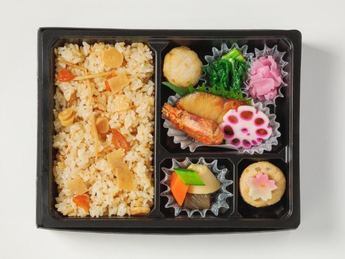 【春の季節弁当】さわらの柚庵焼きと筍ごはん弁当