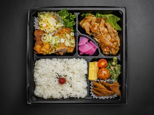 油淋鶏と生姜焼き弁当