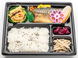 鯖の味噌煮弁当