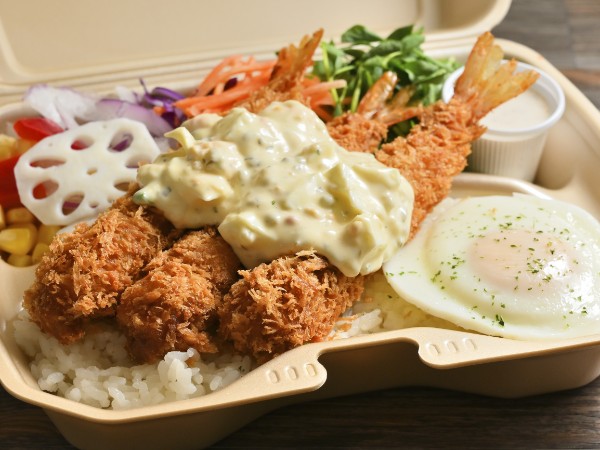 8種野菜の得々エビフライ弁当