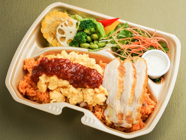 8種野菜のふわとろオムレツ弁当