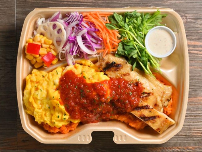 8種野菜のふわとろオムレツ弁当