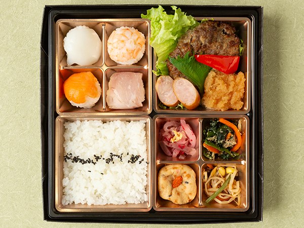 和牛手こねおろしハンバーグと手毬寿司の共演