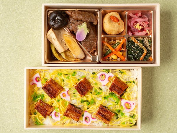 Ａ５和牛のすき焼きとうなぎちらしの共演
