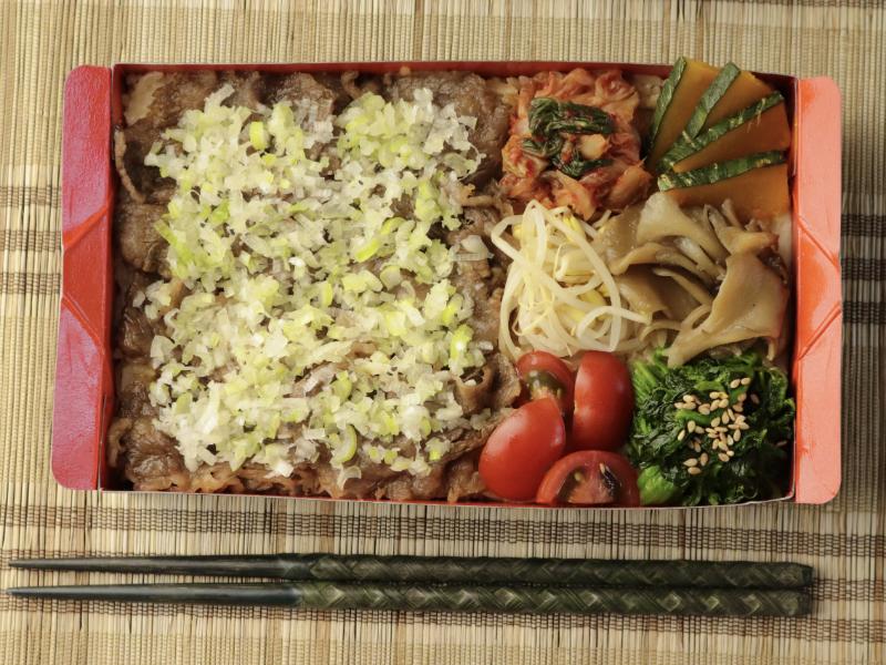 塩ダレ牛カルビ飯