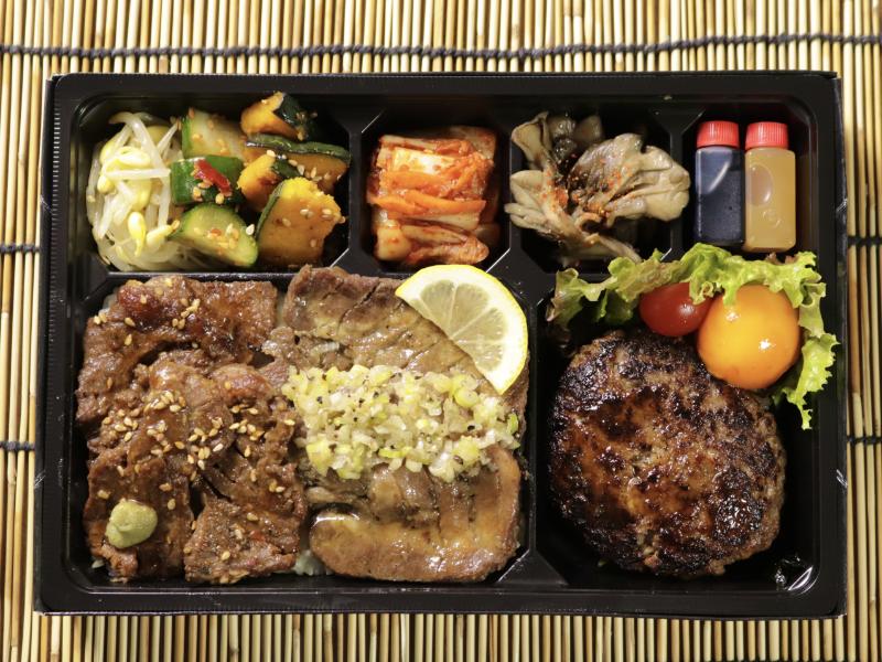一塊之肉とハンバーグ弁当