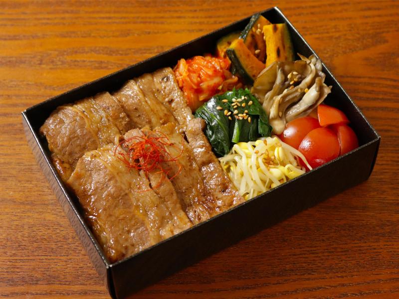 牛カルビ焼肉飯