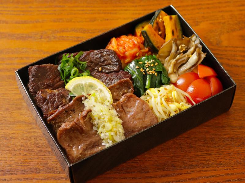 ２種盛り焼肉飯