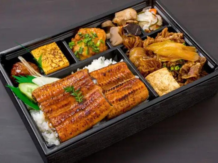 鰻重和牛すき御膳