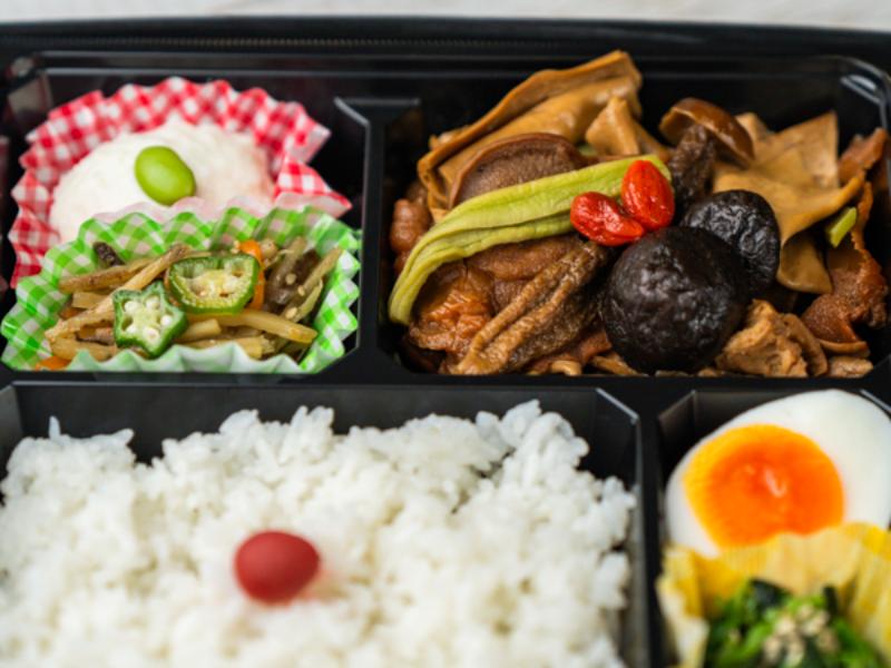 薬膳スパイス仕立て低カロリー麻辣弁当