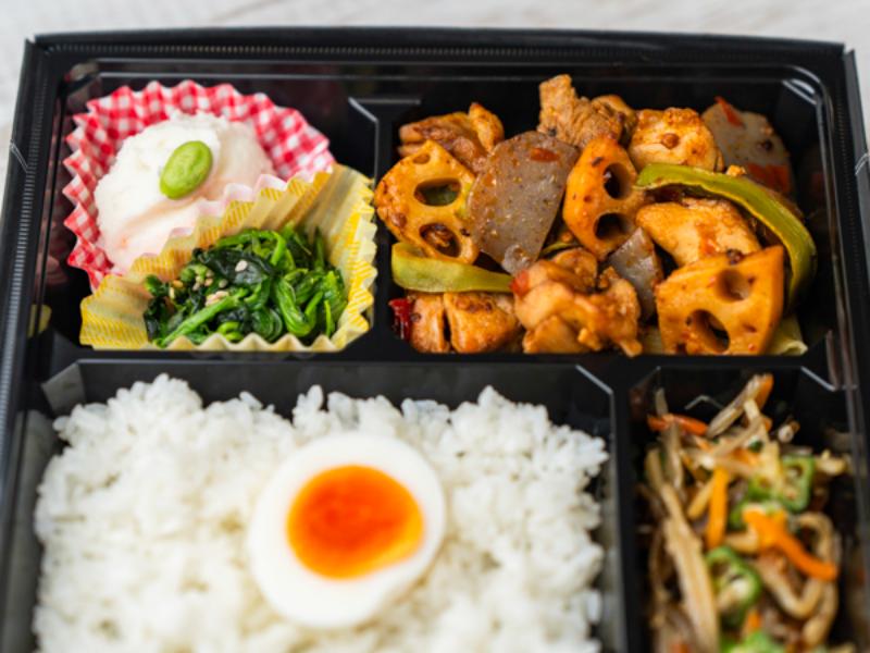 本場四川痺れる旨みの鶏もも肉とペンネ弁当