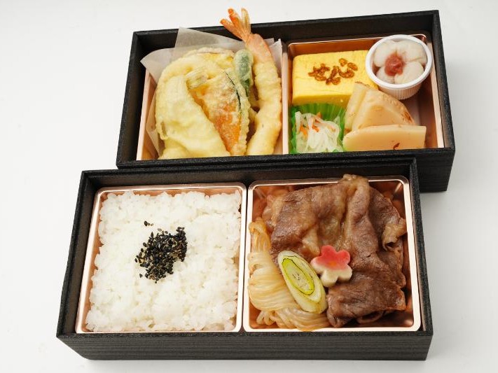 黒毛和牛すき焼き懐石二段『和（なごみ）』