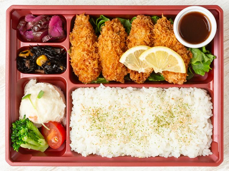 カキフライ弁当（ソース）