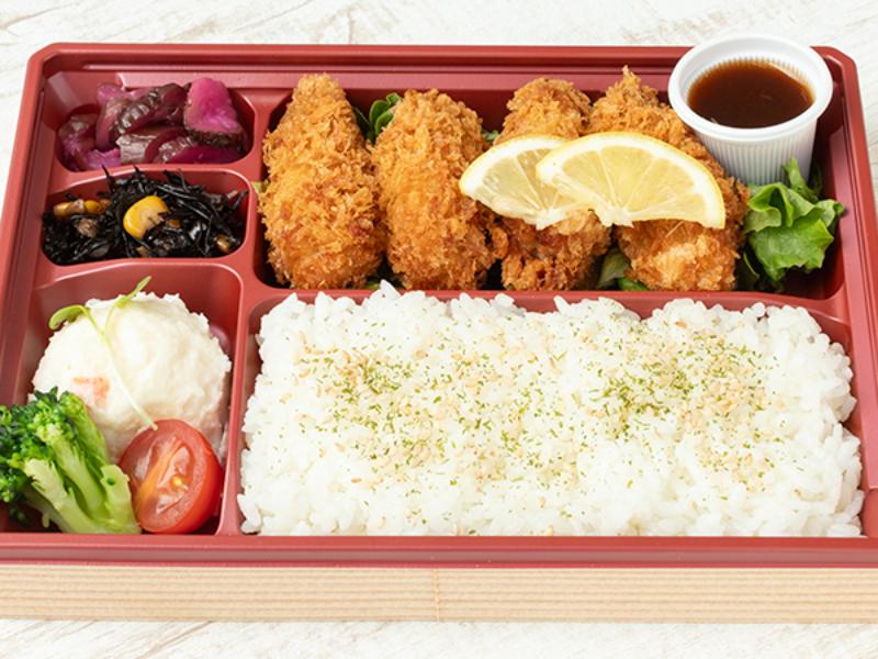 カキフライ弁当（ソース）