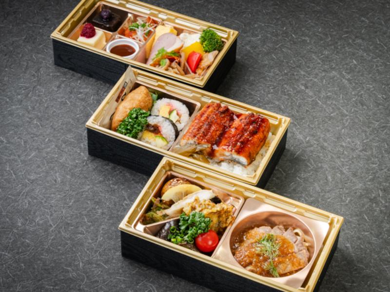 鰻＆自家製極厚稲荷の3段御膳 サーロインステーキ 特製和風おろしソース