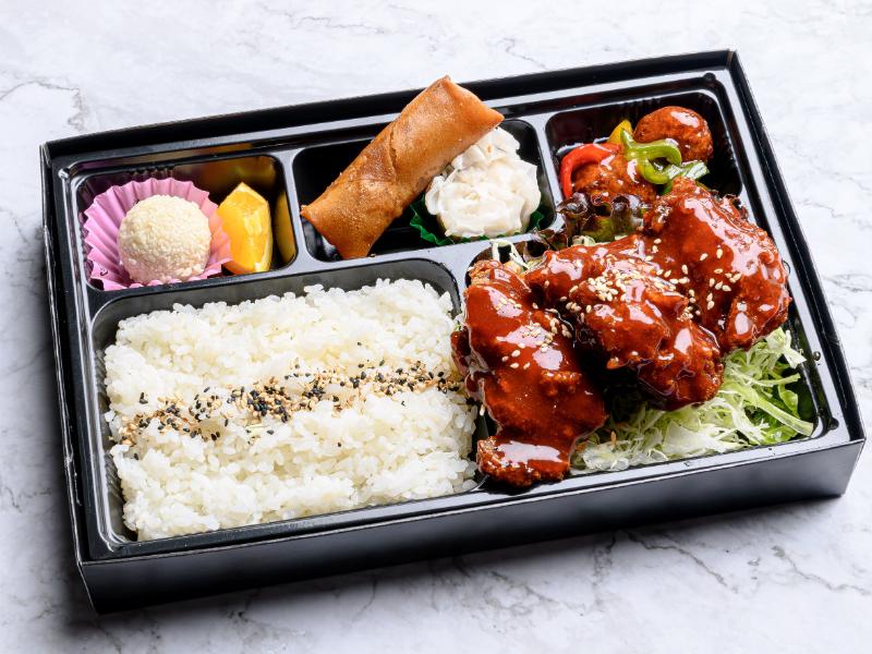 ヤンニョムチキン弁当