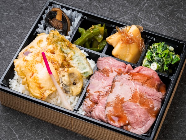 天麩羅とローストビーフのお弁当