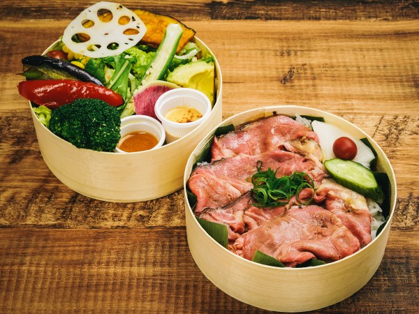 ローストビーフ二段弁当
