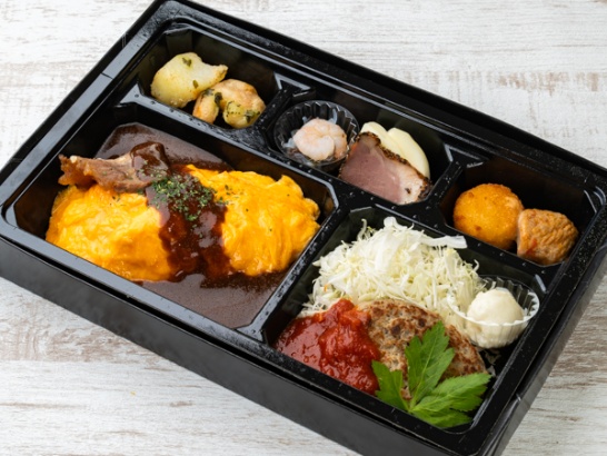 黒毛和牛のデミグラスソースオムライスハンバーグ弁当【お茶付（185ml 缶）】