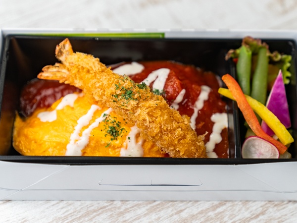 チキントマトソースオムライス弁当