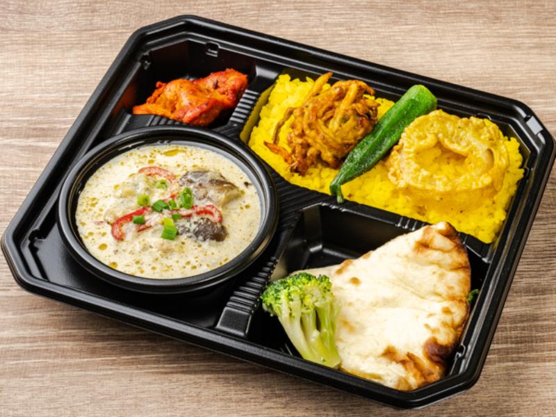 【ハラル対応】チーズナン＆ピリ辛グリーンカレーセット