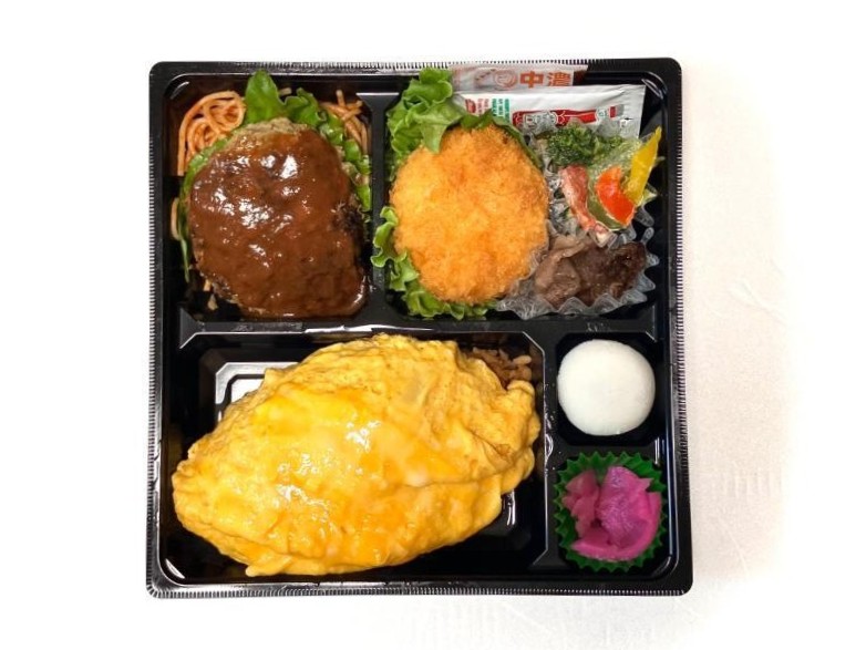 オムライス＆和牛100％ハンバーグとカニクリームコロッケ